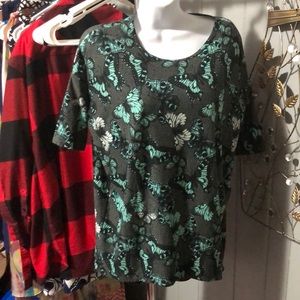 LuLaRoe butterfly tee size XXS